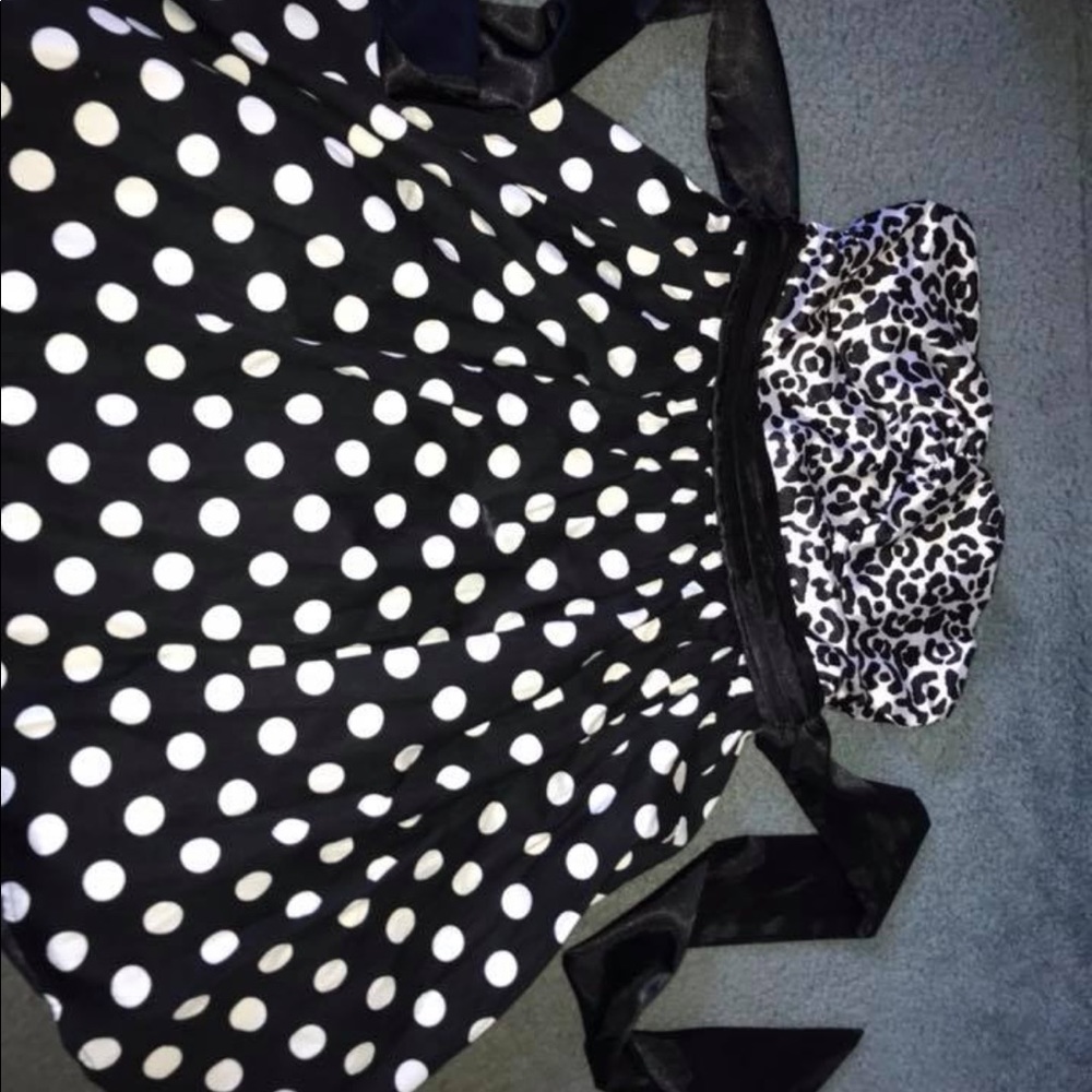 Hot topic dress ACCEPTING OFFERS